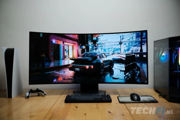 LG UltraGear 39GS95QE