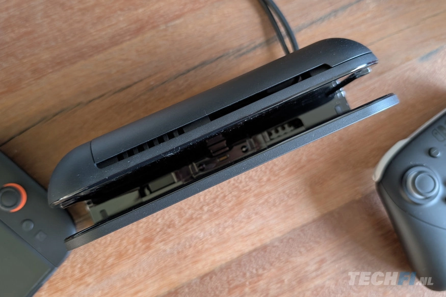 Nintendo Switch 2 - binnenzijde dock