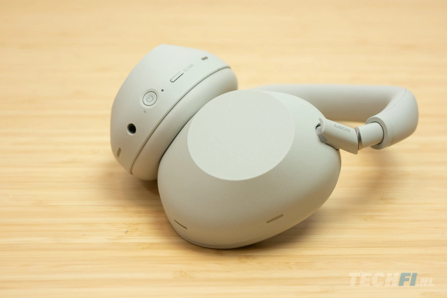 Sony WH-1000XM6 knoppen