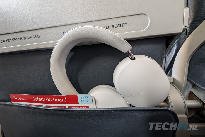 Sonos Ace in een Embraer 190 
