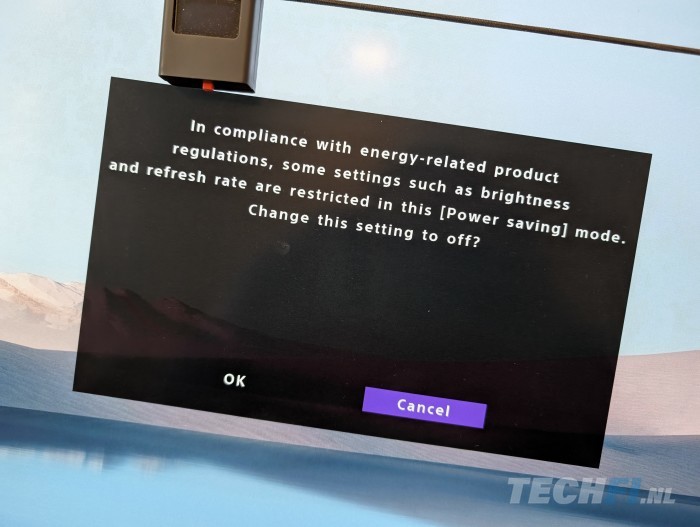 Sony INZONE M10S waarschuwing bij eerste keer aanzetten