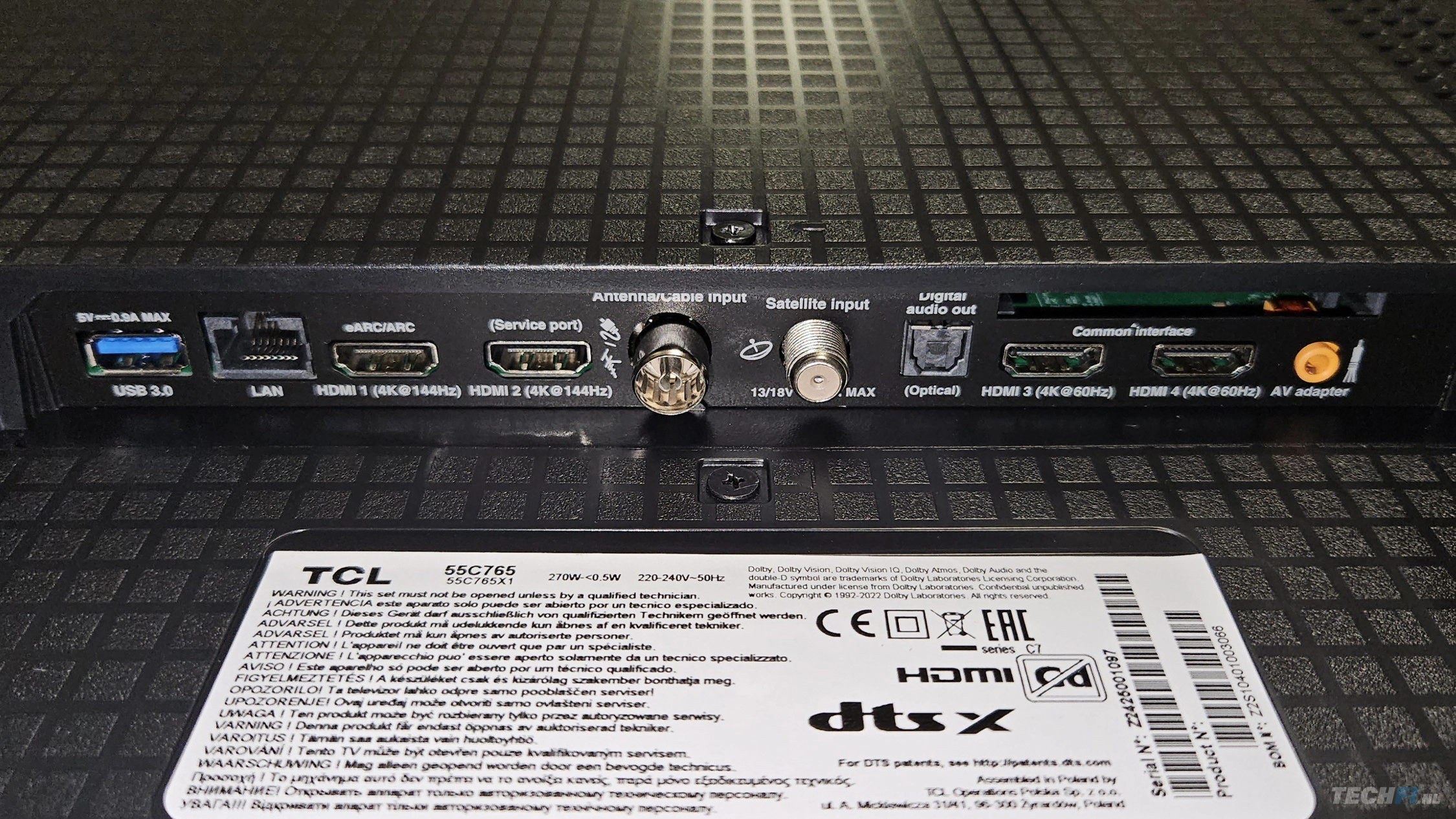 TCL 55C765 aansluitingen