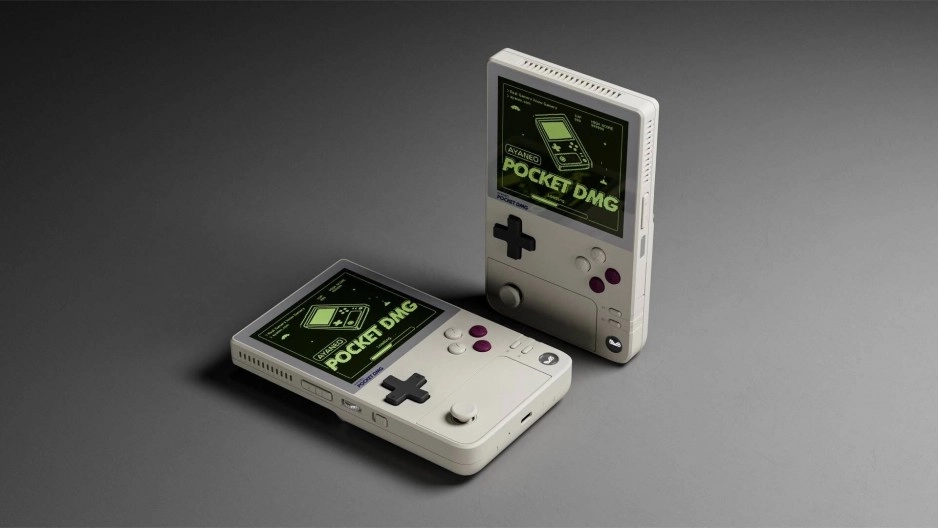 Ayaneo Pocket DMG lijkt op een Game Boy, maar is net zo krachtig als een Nintendo Switch.