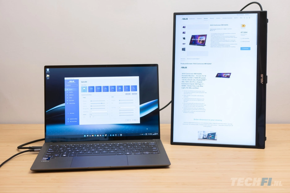 ASUS ZenScreen MB16QHG in portretstand