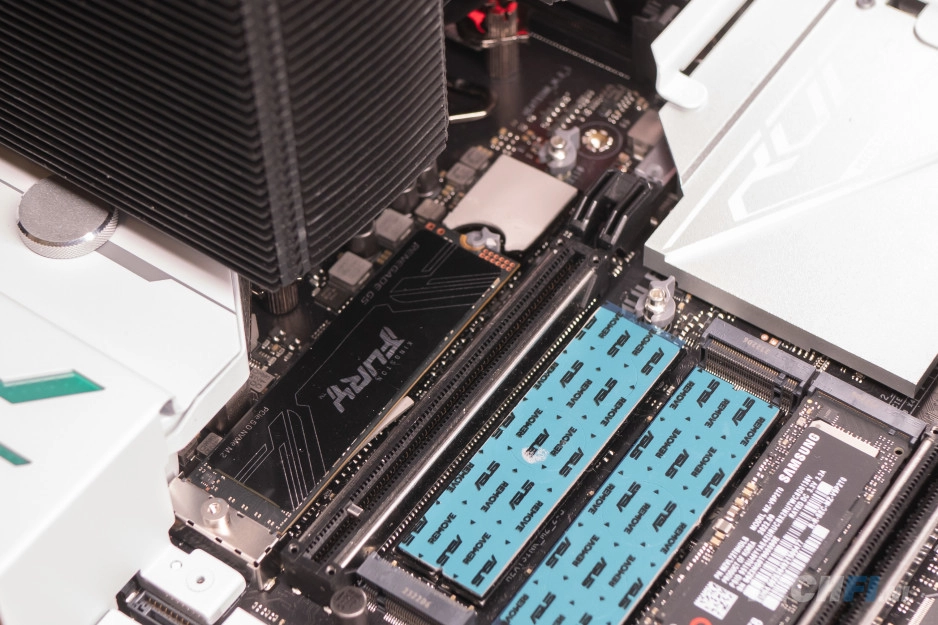 Kingston FURY Renegade G5 op de testbank