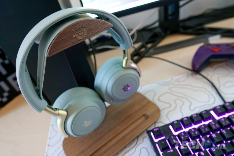 SteelSeries Arcts Nova Elite
