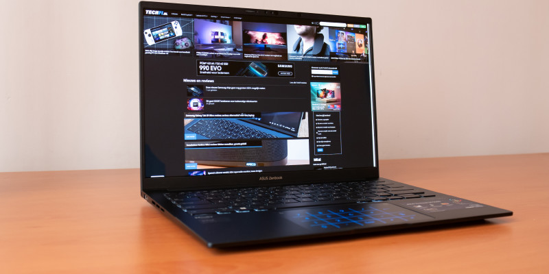 ASUS Zenbook 14 OLED (2024) review: hardloper met een lange