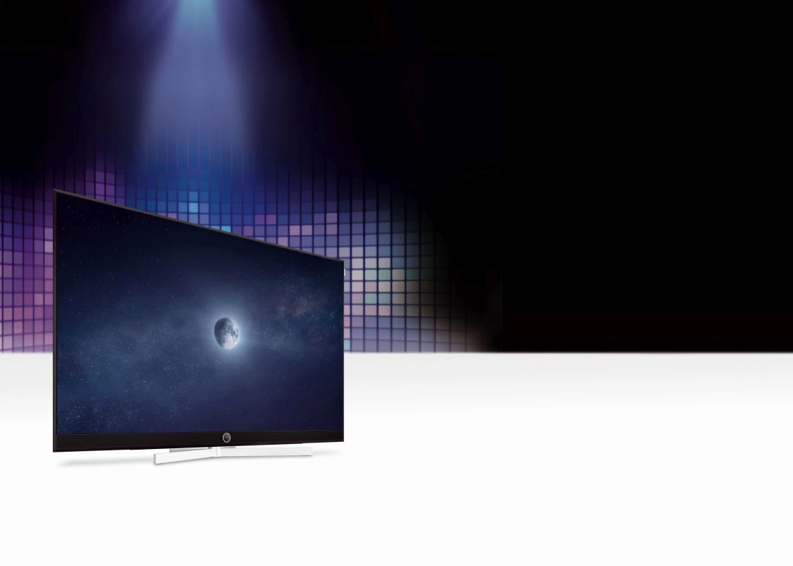 Loewe stellar 65 dr+ EISA Award 2025-2026