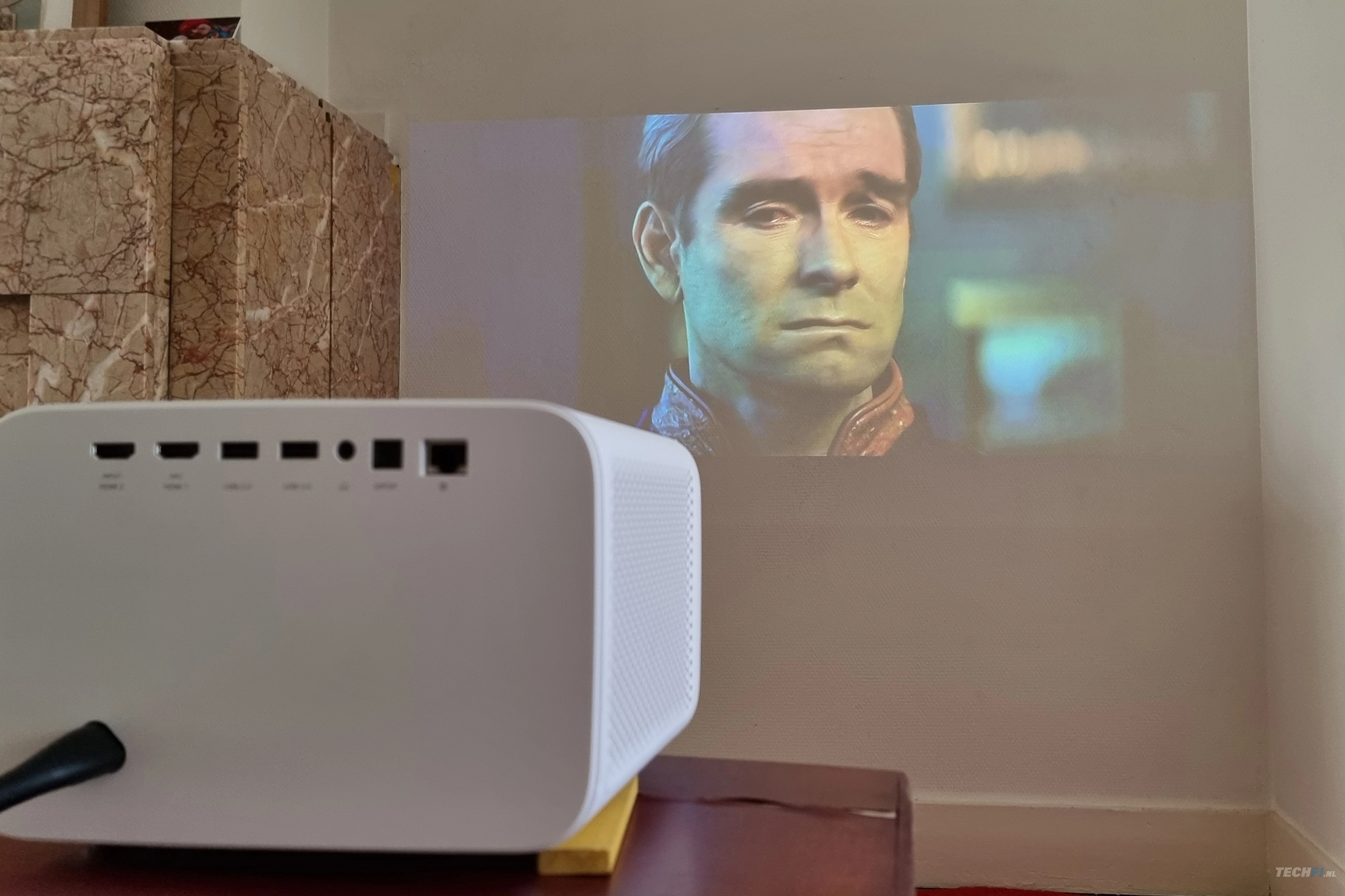 Xiaomi Mi Smart Projector 2 Pro review: een echt slimme mini beamer ...