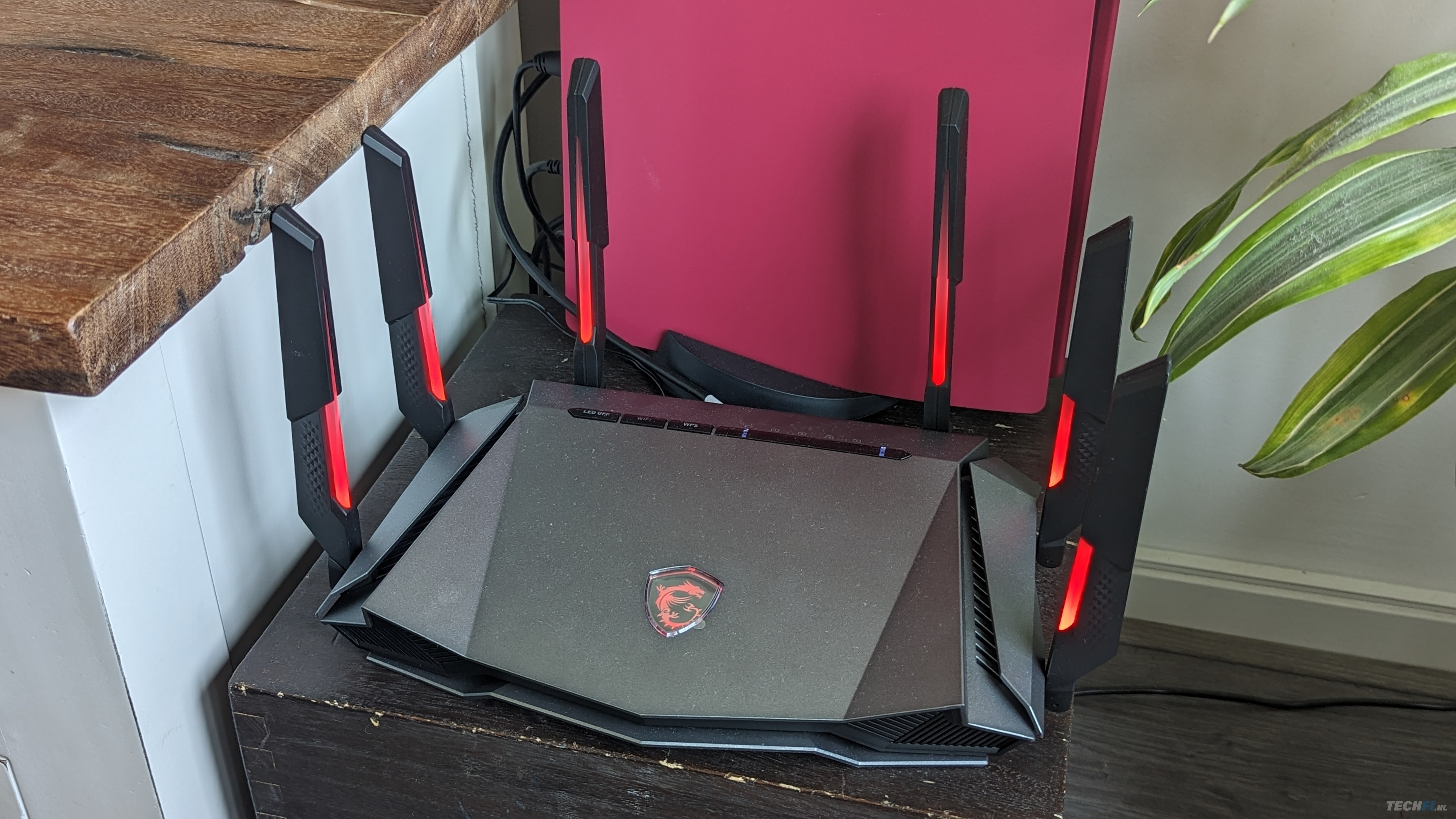 MSI RadiX AXE6600 review: gaming router met RGB-verlichting