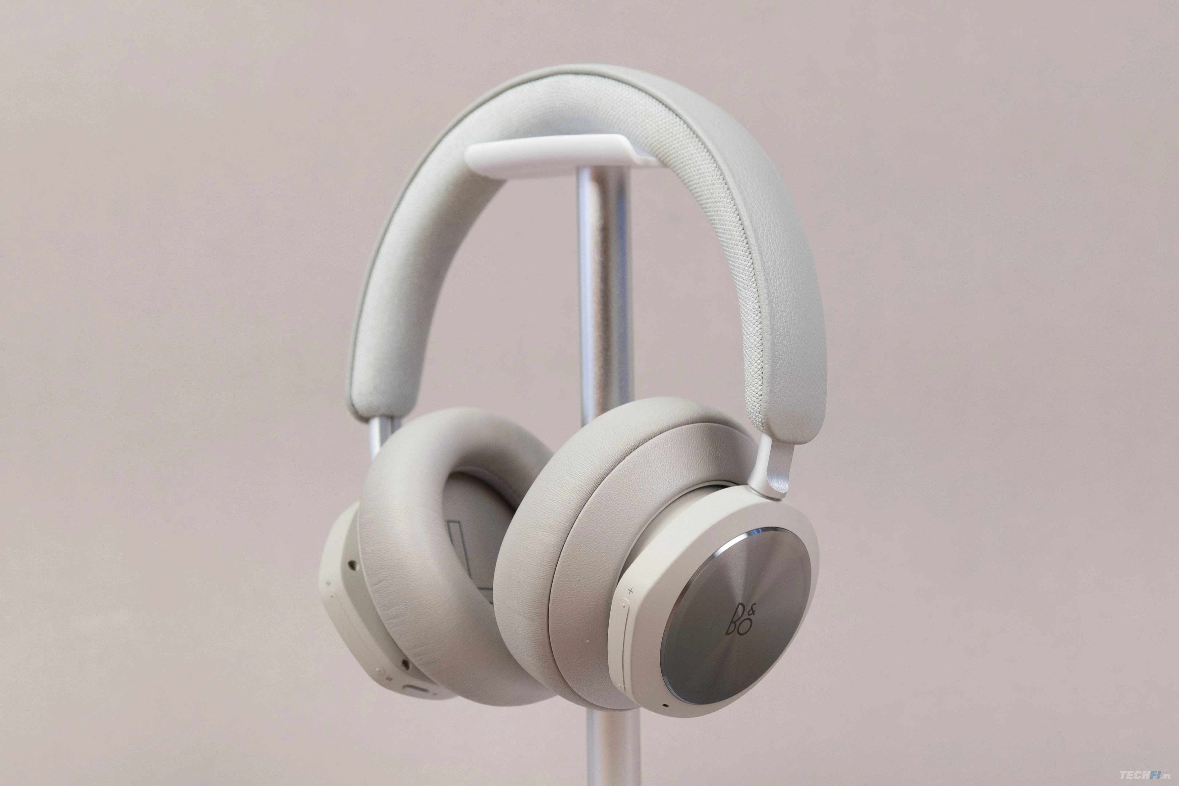 B&O Beoplay Portal review: headset voor PC en PS gaming, en méér