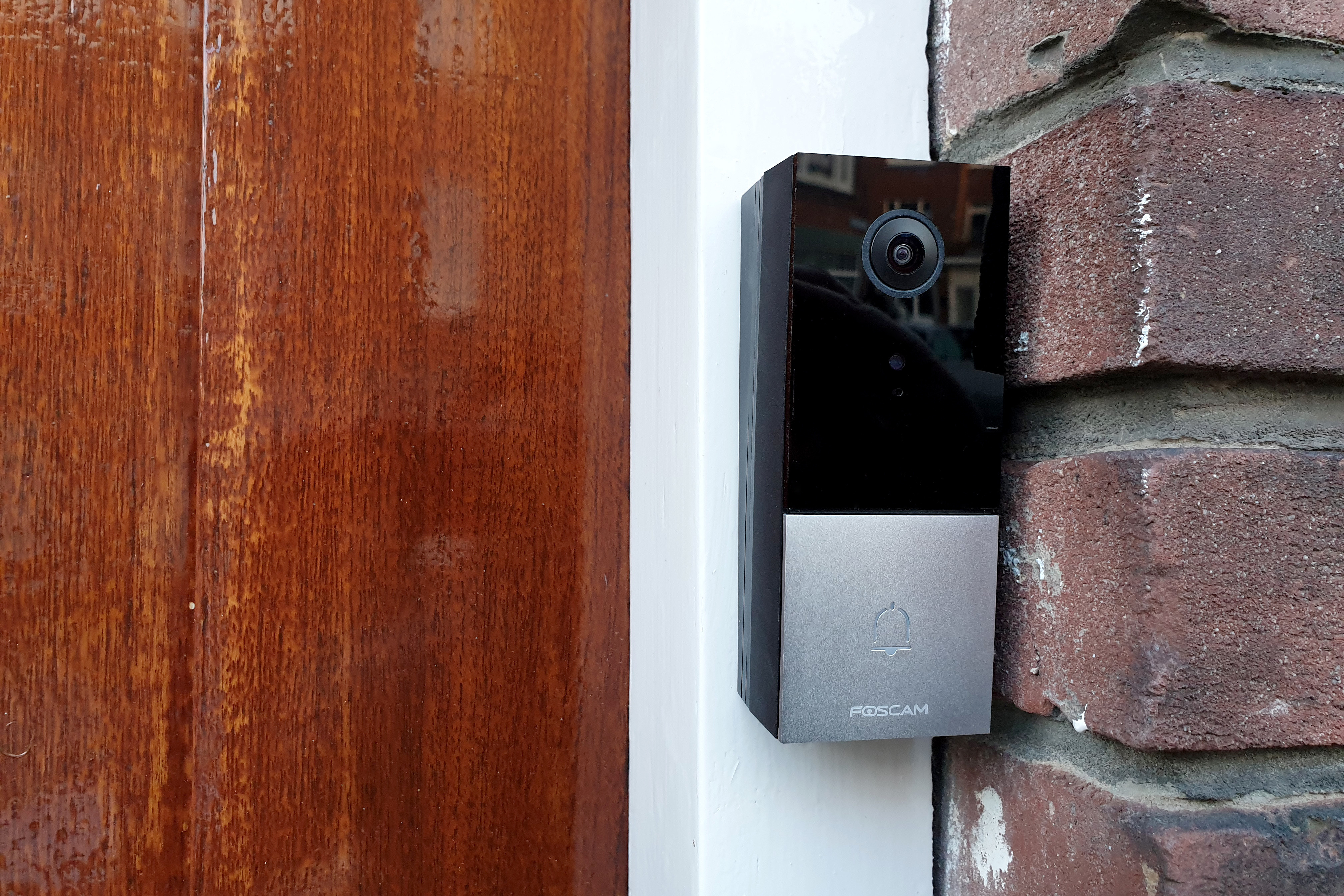 En team opblijven Rondlopen Foscam VD1 review: video deurbel en beveiligingscamera in één | TechFi