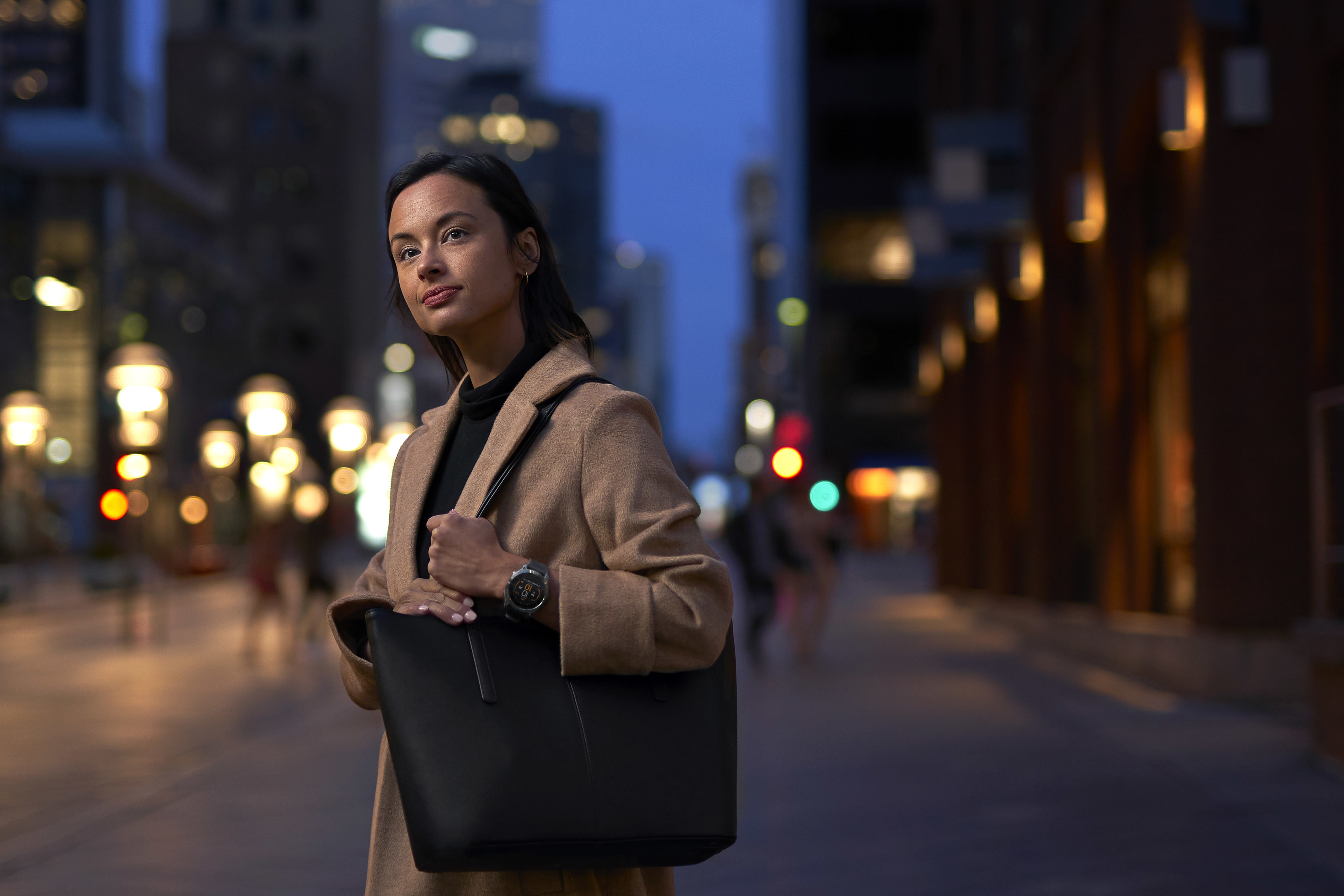 hek zak kom tot rust Luxe Garmin Epix smartwatch met oled-scherm belooft 16 dagen accu | TechFi