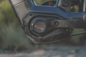Bosch' nieuwe e-bike motor voor trekking fietsen helpt een handje met heuvels