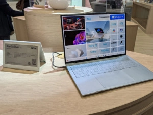 Acer laat zien dat grote laptops ook héél licht kunnen zijn