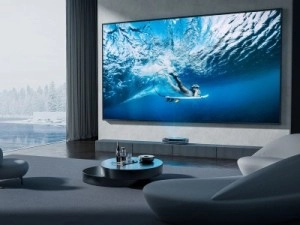 Voorbij 100 inch: Aetherion UST projector moet tot 5 meter groot haarscherp beeld leveren  