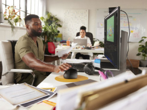 HP gaat in april de concurrentie met Logitech en Microsoft aan met een ergonomisch toetsenbord