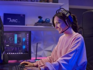 Intel belooft flinke prestatieverbeteringen in DirectX 9 en 11 games met ARC driver update 