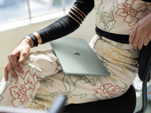 Meer kleuren en wél 12e generatie Core: de nieuwe Surface Laptop 5 van Microsoft