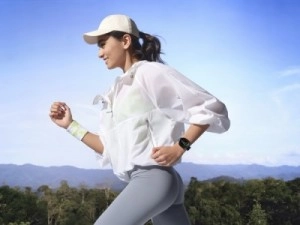 Dit compacte horloge zit vol met gezondheids- en fitnessfuncties
