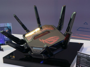 De ROG Rapture GT-BE19000 is een werkelijk monsterachtig grote router