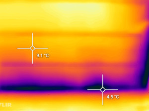 Gasrekening omlaag? Aan slag om tochtplekken te vinden met de FLIR-camera van de Cat S62 Pro smartphone