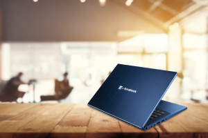 Dynabook Portégé X40-K is een zakelijke laptop die er ook op de keukentafel goed uitziet
