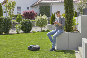 Update met nauwkeurige plaatsbepaling laat Gardena smart Sileno robot grasmaaiers nog wat slimmer maaien 
