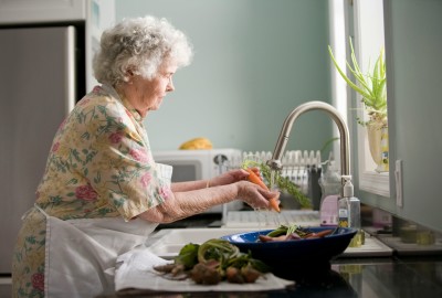 Ouderen die biologisch eten, scoren beter op geheugentests